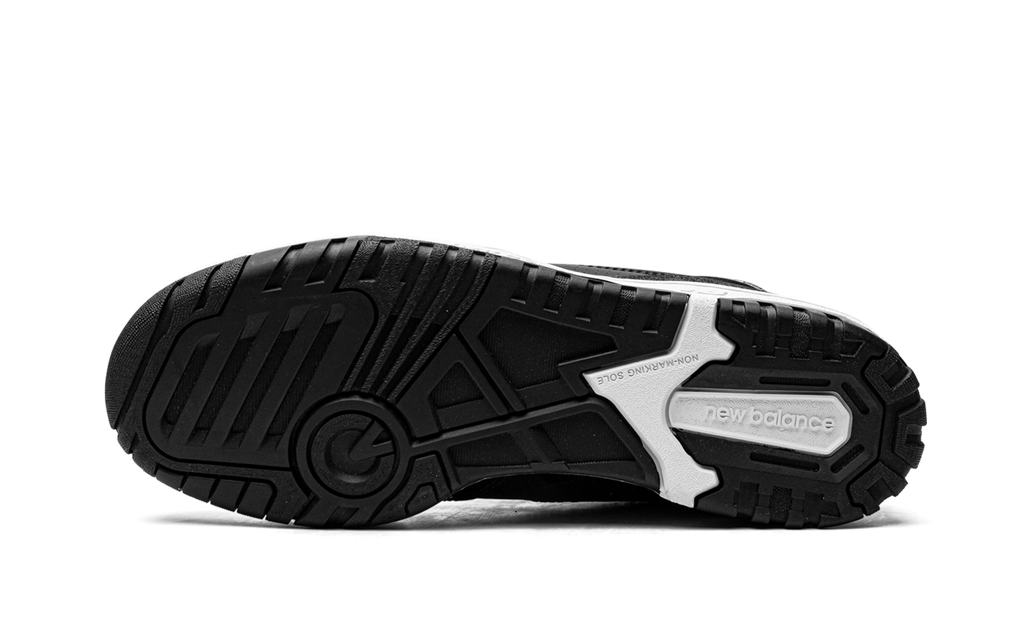 550 "Black/White" BB550SV1