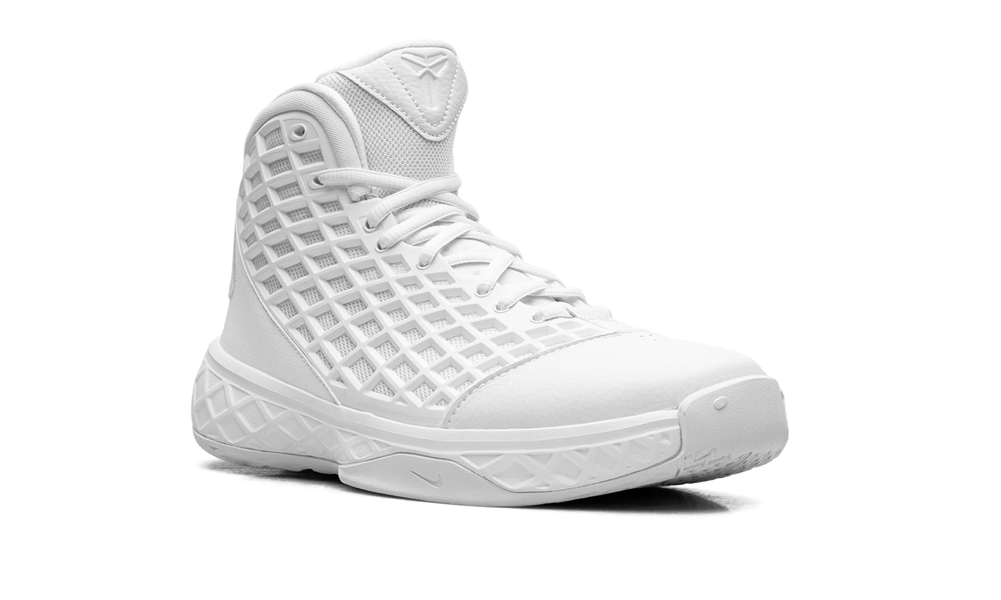 Zoom Kobe 3 Protro GS "Halo" HQ2304 100