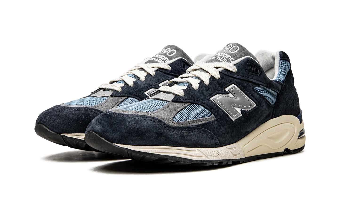 990v2 "Teddy Santis - Navy" M990TB2