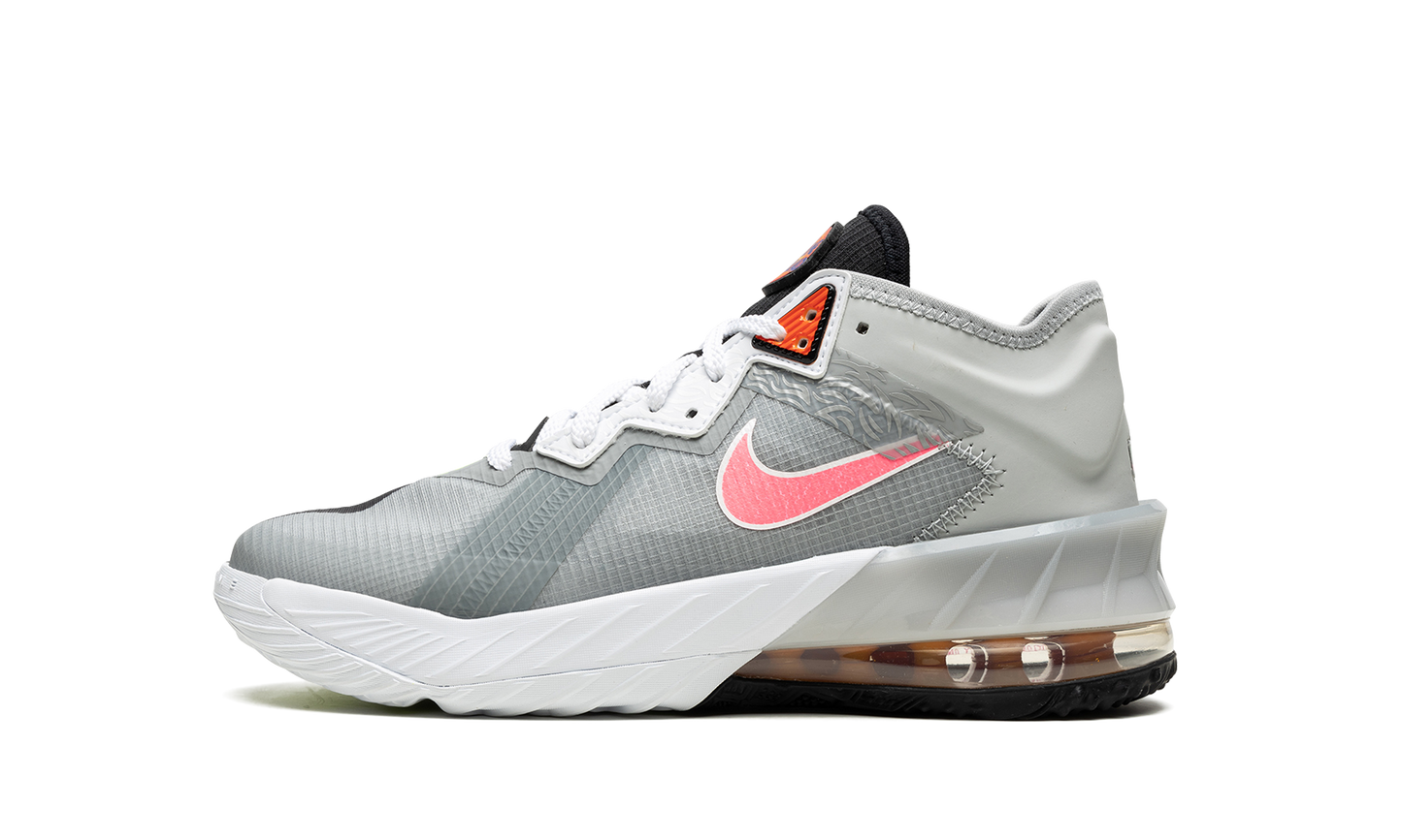 XVIII Low "Bugs vs Marvin - Space Jam" DJ3760 005