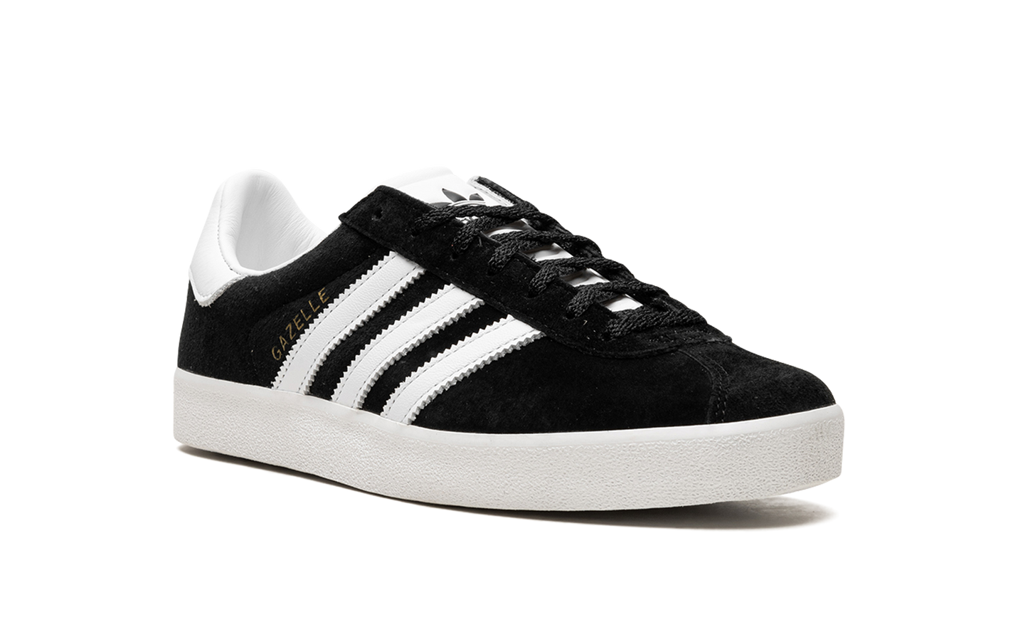 Gazelle 85 "Black / White" FZ5594