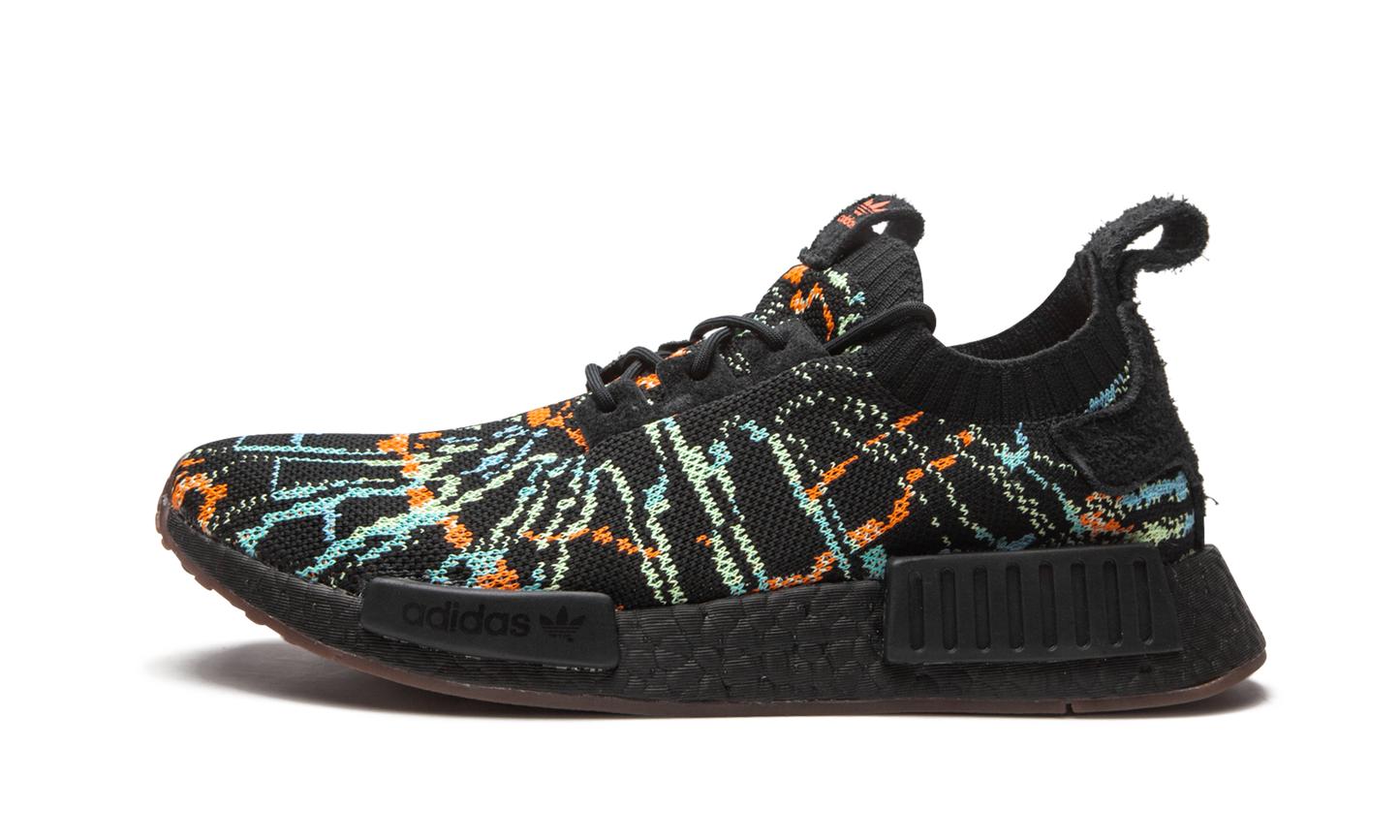 NMD_R1 PK "Glitch" G57941