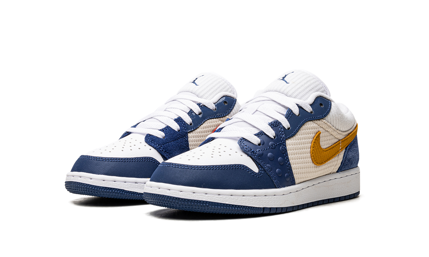 Air Jordan 1 Low GS "Messy Room" DR6960 400