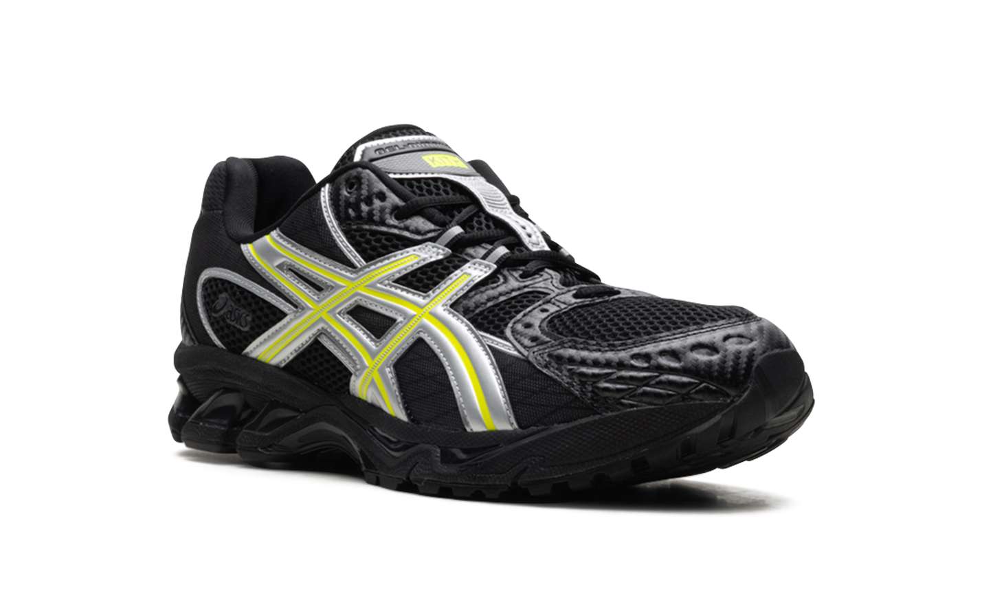 Gel Nimbus 10.1 "Kith - Black Pure Silver" 1203A844 001