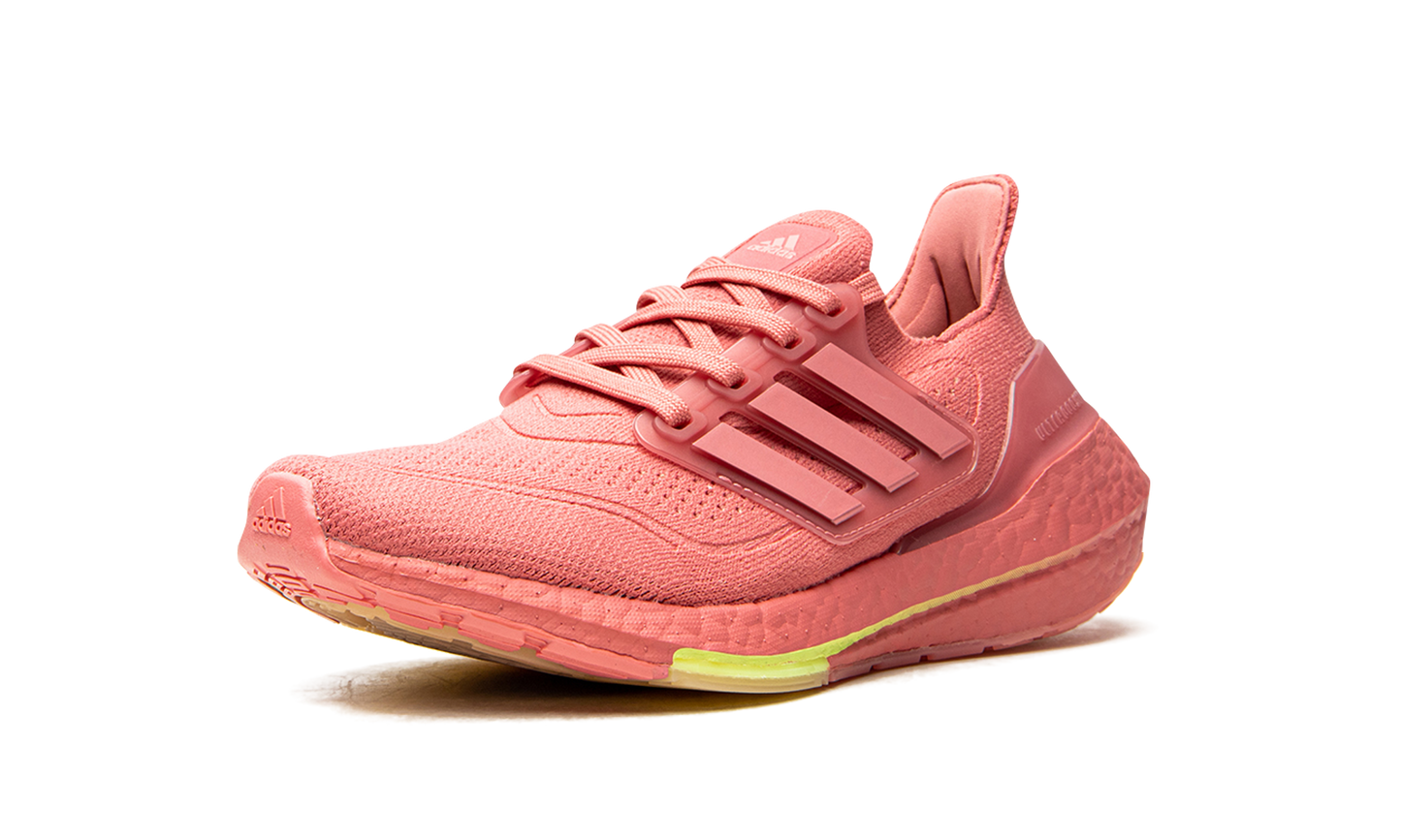 ULTRABOOST 21 WMNS "Hazy Rose" FY0426