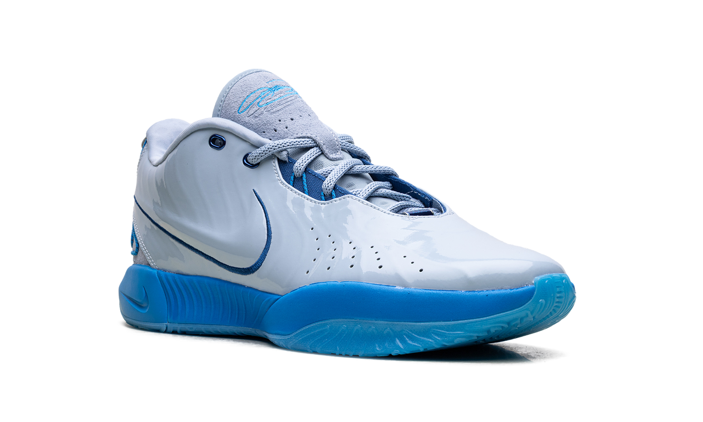 LEBRON XXI TEXTILE "DIVER" FQ4052 400