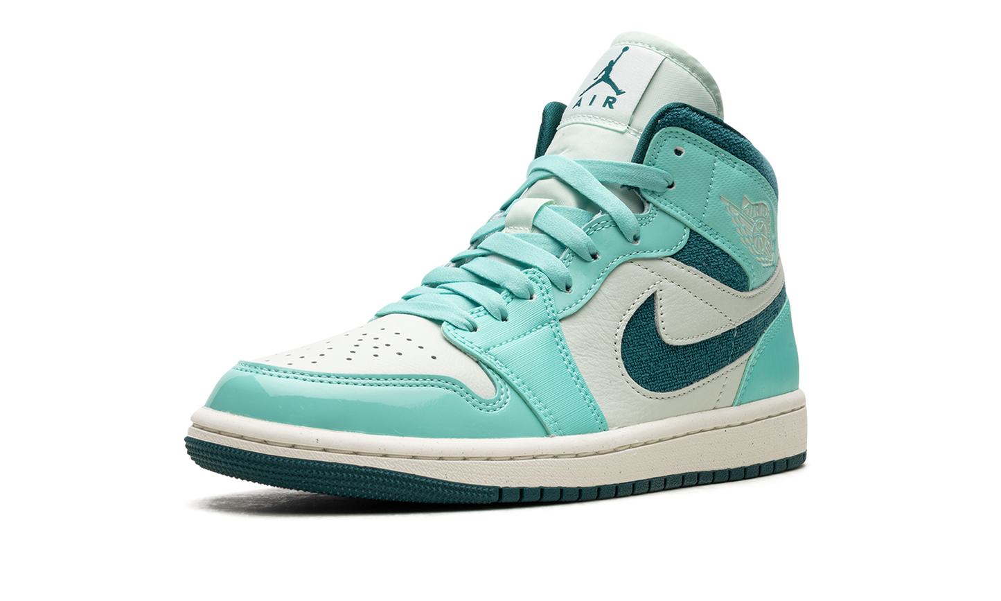 AIR JORDAN 1 MID SE WMNS "Bleached Turquoise" DZ3745 300