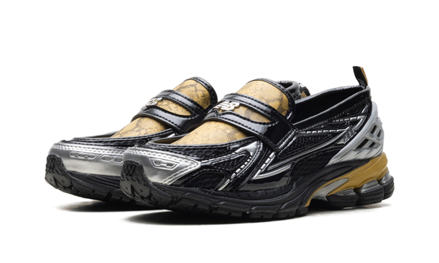 1906L "GANNI - Black Fall Leaf Snakeskin" U1906LGA