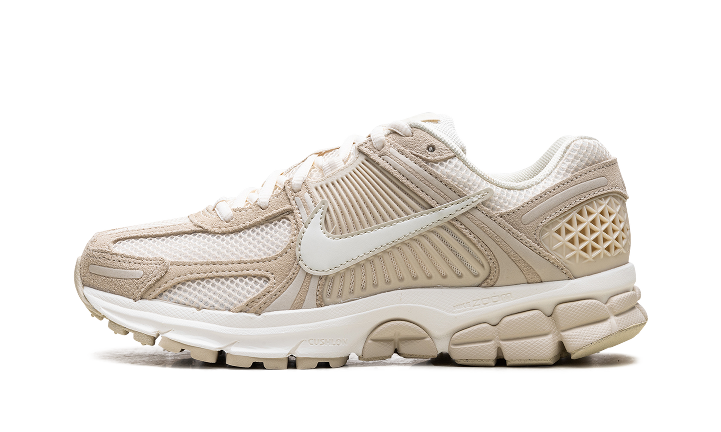 Zoom Vomero 5 WMNS "Beach Light Khaki" HQ0458 200
