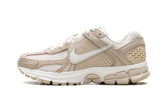 Zoom Vomero 5 WMNS "Beach Light Khaki" HQ0458 200