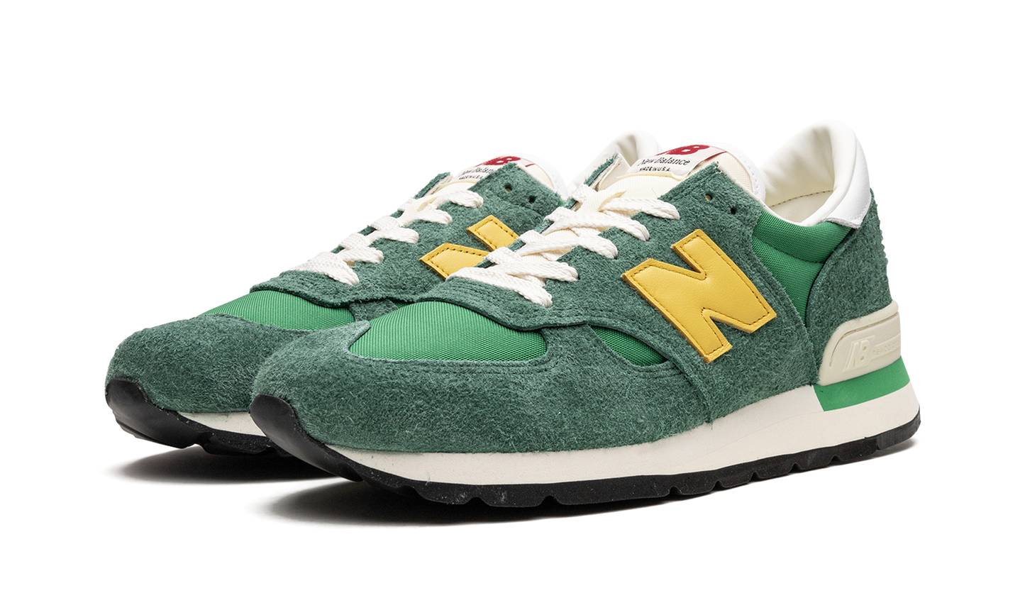 990 V1 "Green/Gold" M990GG1