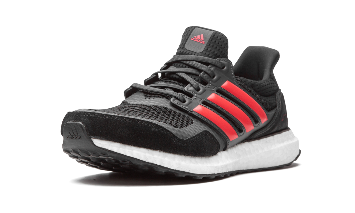 ULTRABOOST S&L WMNS EG8119