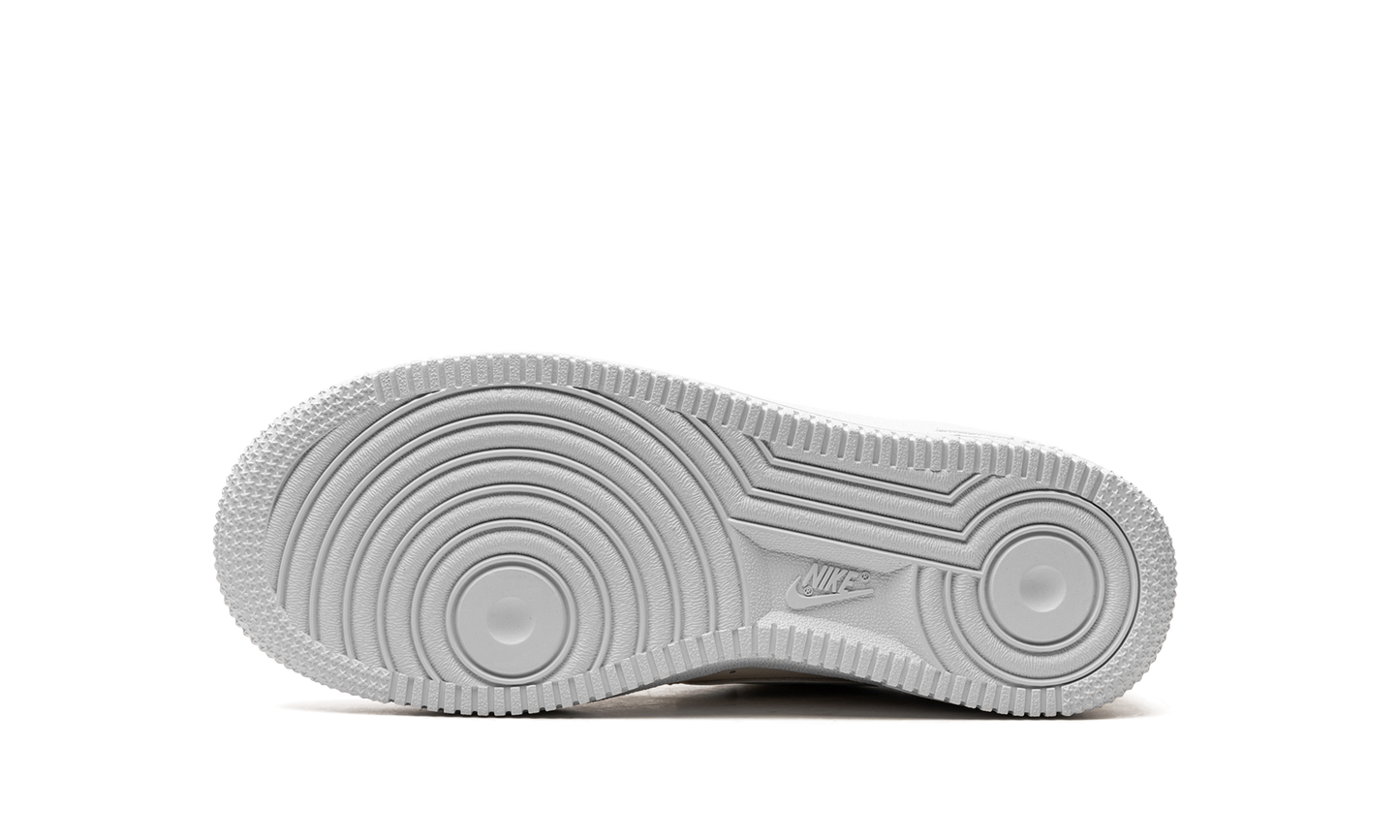 AIR FORCE 1 GS "Pale Ivory / Sea Glass / White / Football Grey" CT3839 110