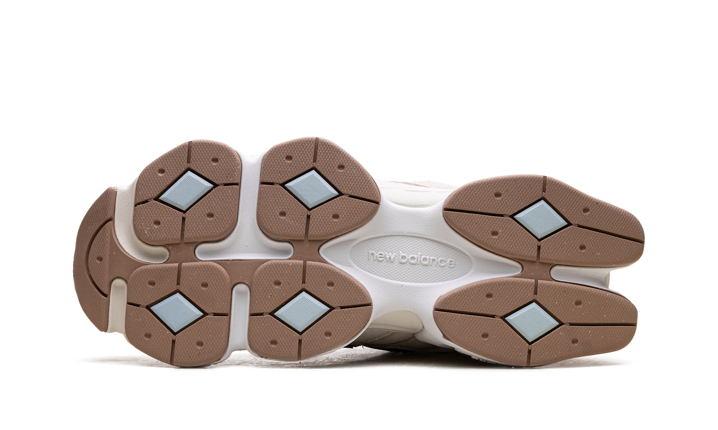 9060 "Bisque Frosted Glass" U9060AUA