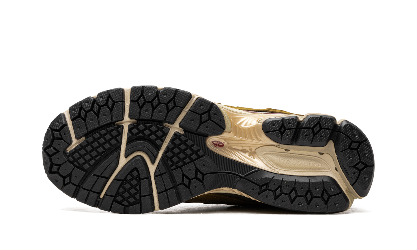 2002R "Protection Pack - High Desert" M2002RDP