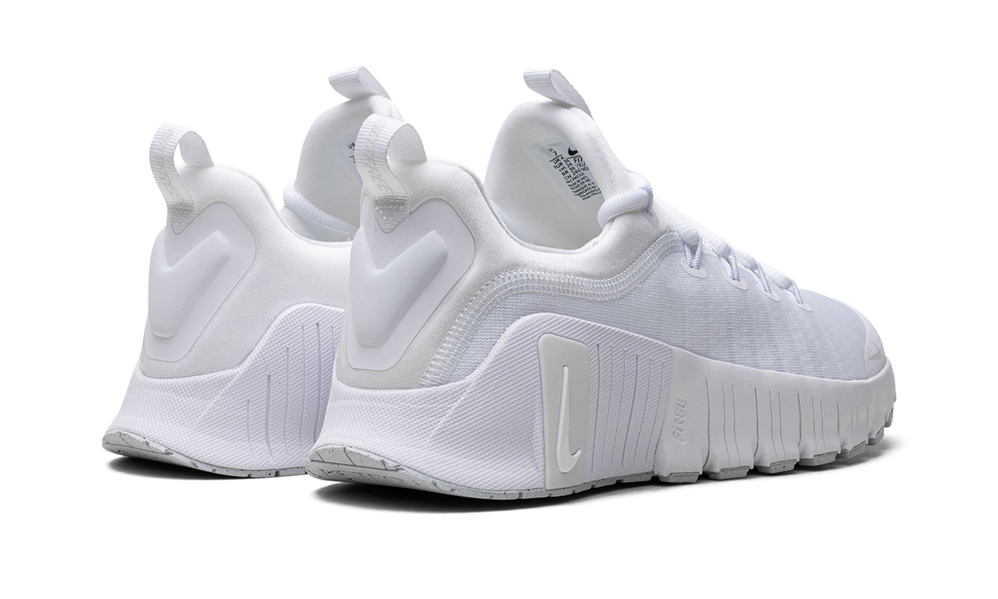 Free Metcon 6 WMNS "Platinum Tint" FJ7126 101