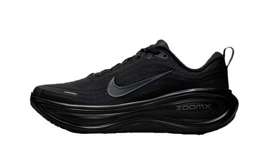 Vomero Plus WMNS "Black / Metallic Dark Grey" HV8154 001