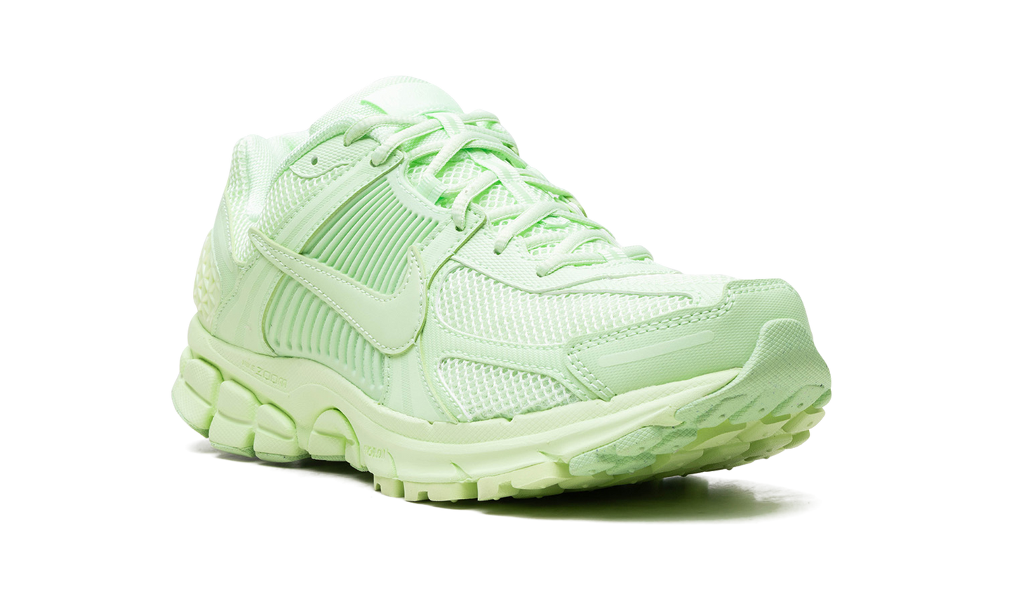 Zoom Vomero 5 "Pistachio" HF5493 301