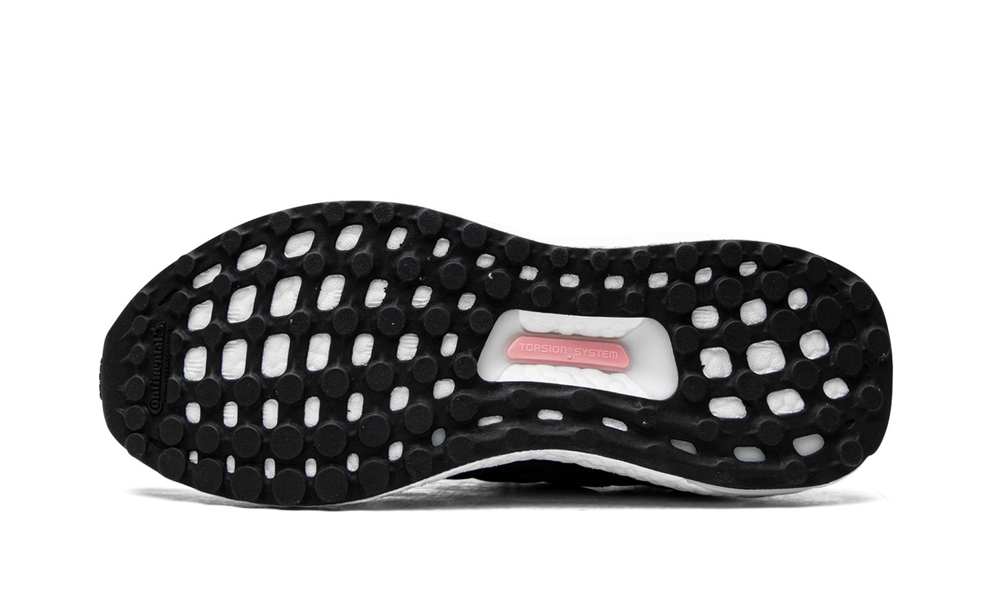 ULTRABOOST 5.0 DNA WMNS GV8744