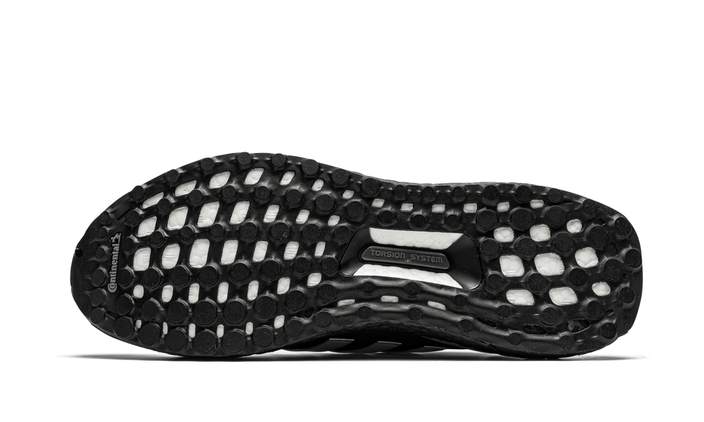 Ultraboost MTL "Silver Metallic" EG8103