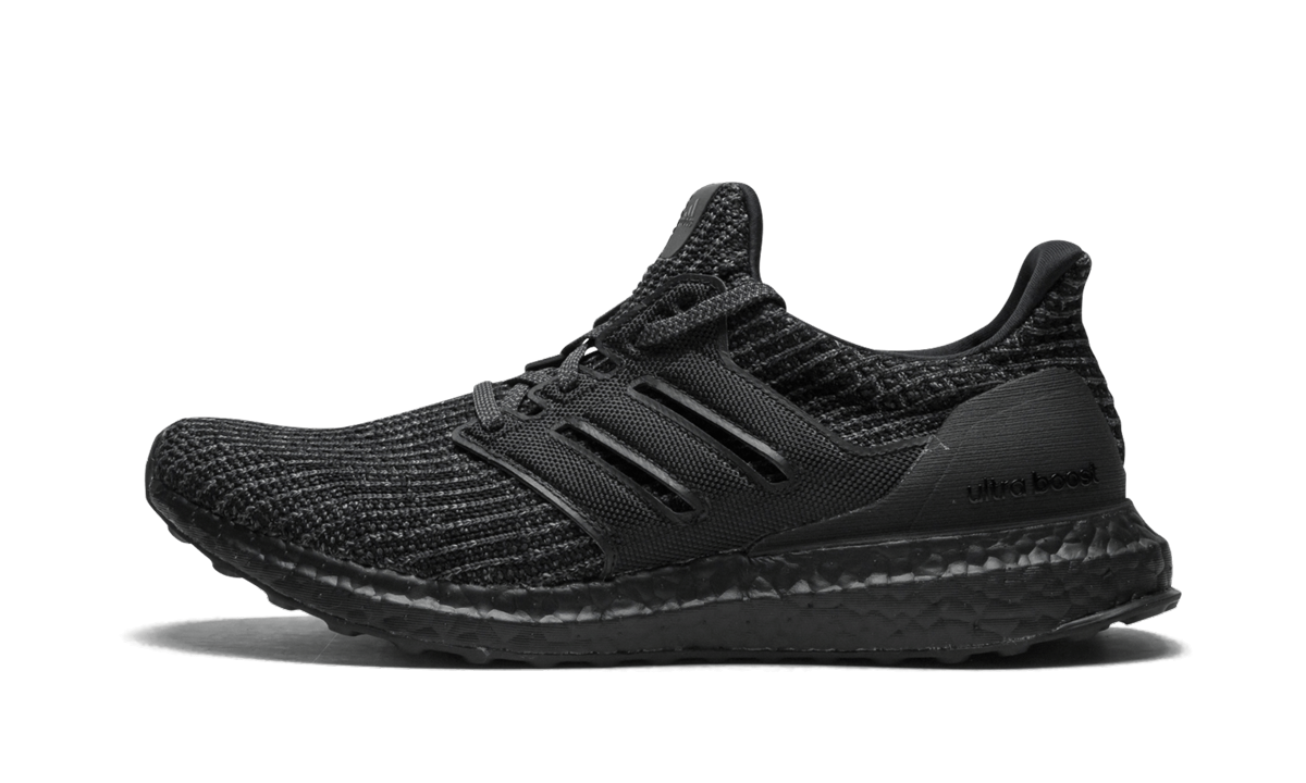 Ultraboost "Triple Black"