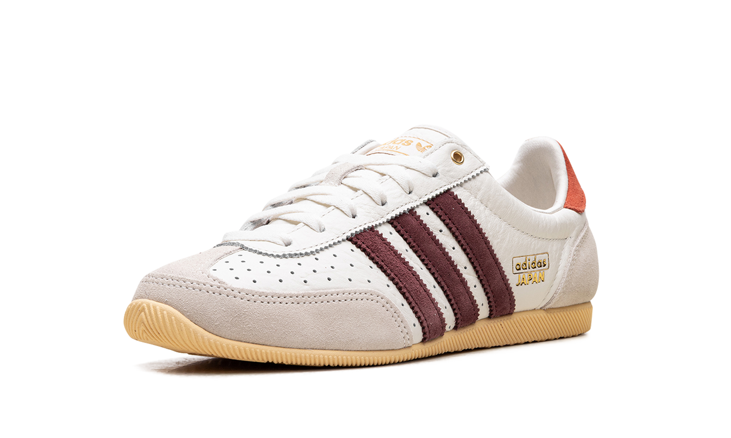 Japan WMNS "Core Yellow Black" JI2662