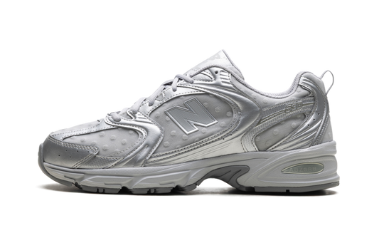 530 "Silver Metallic Raincloud Polka Dots" U530HFZ