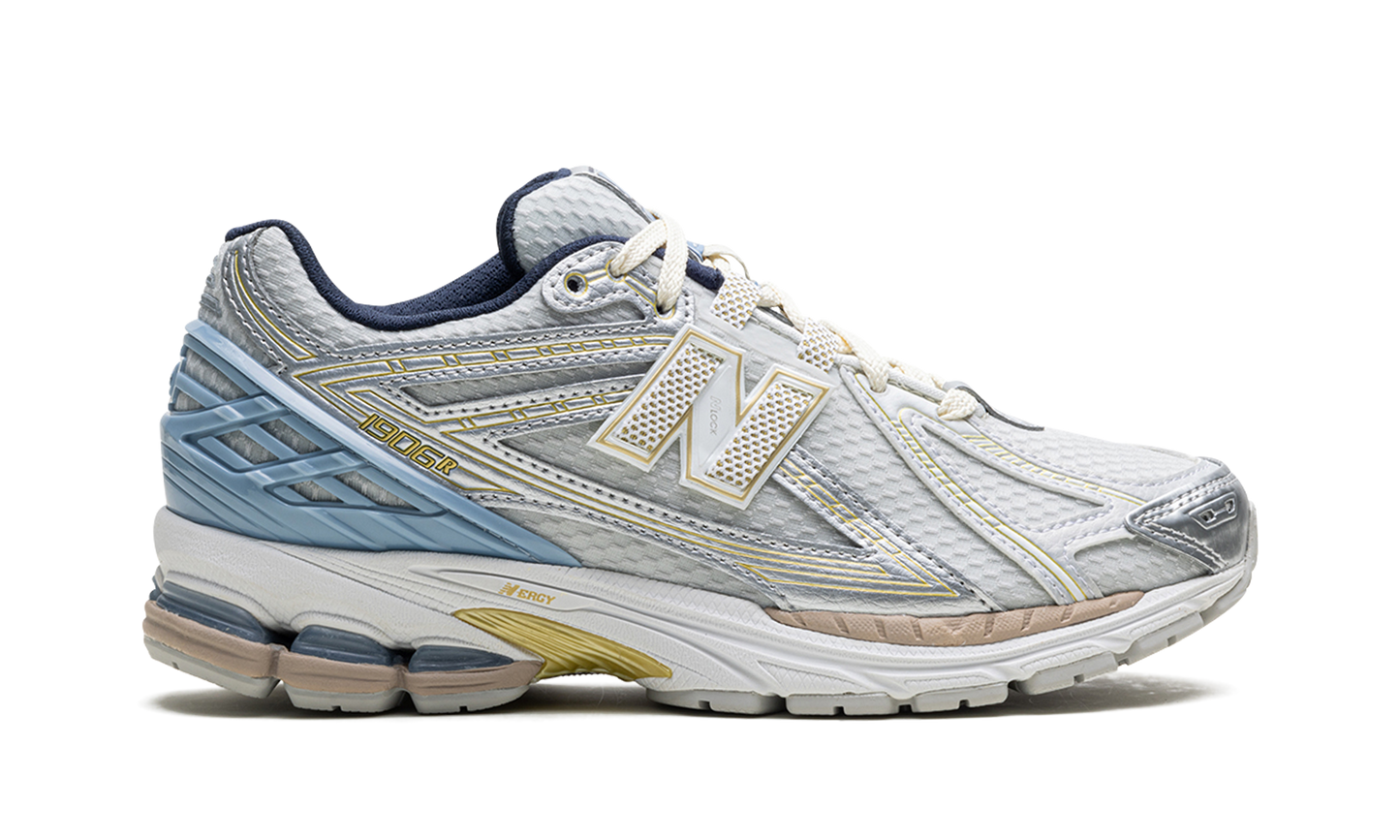 1906R "Kith- White" M1906RKC