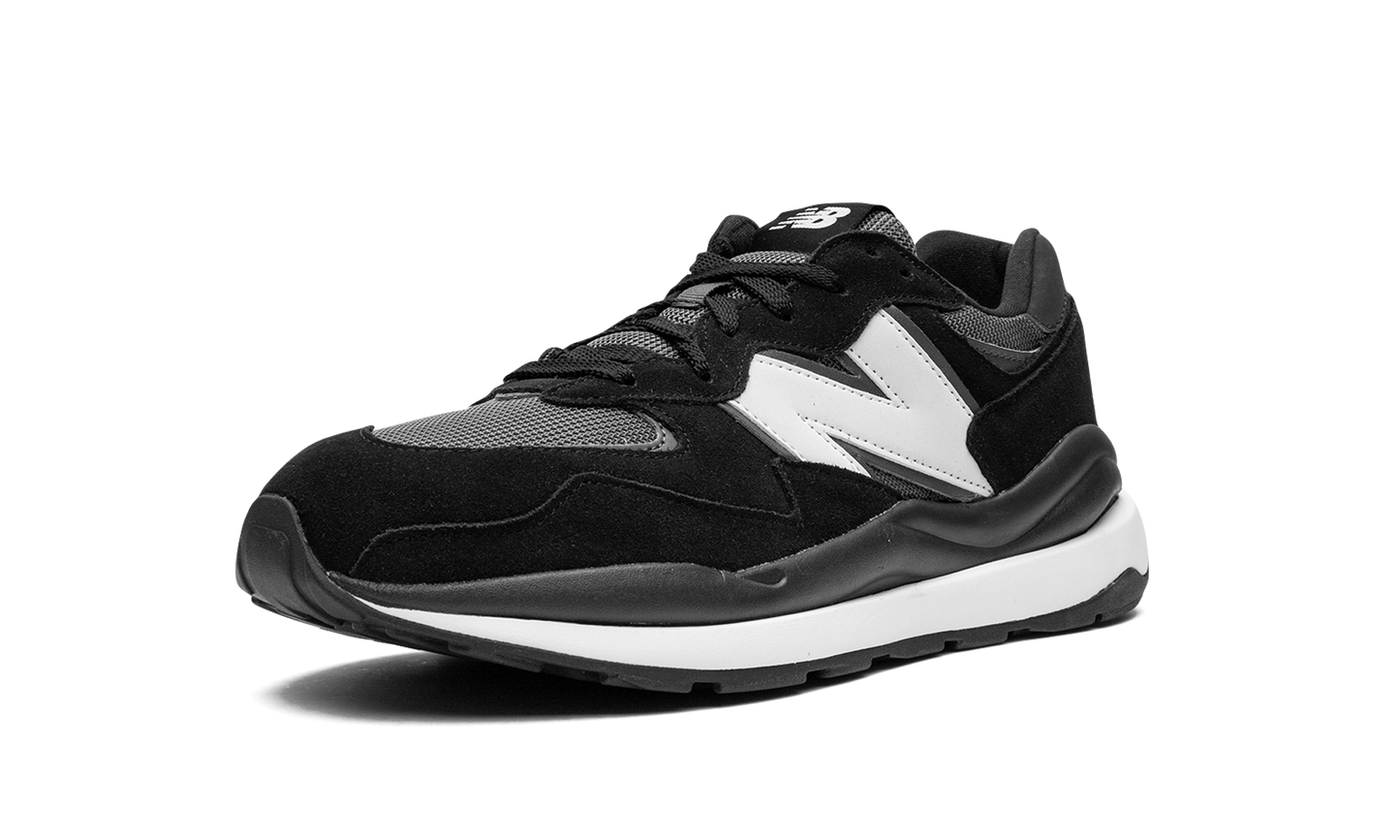 57/40 "Black / White" M5740CBA