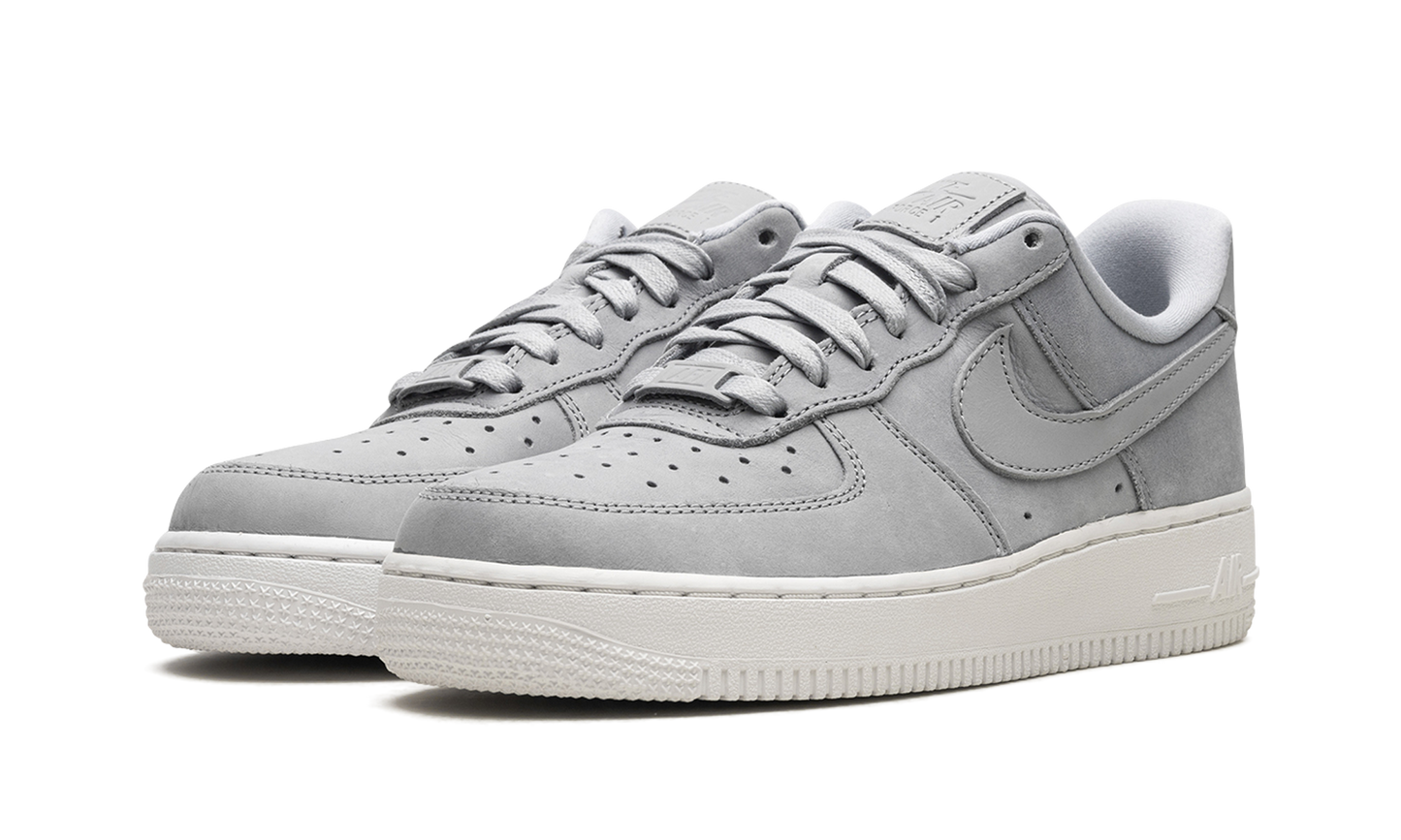 AIR FORCE 1 LO '07 PRM WMNS "Wolf Grey" DR9503 001