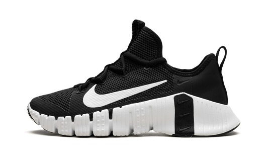 FREE METCON 3 WMNS "Black / White" CJ6314 010