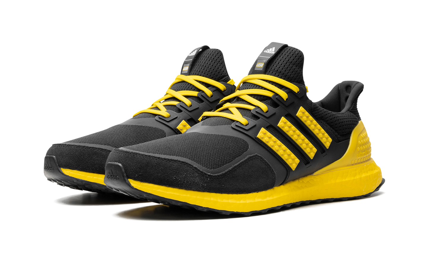 Lego - Ultraboost DNA "Core Black / Yellow / Core Black" H67953