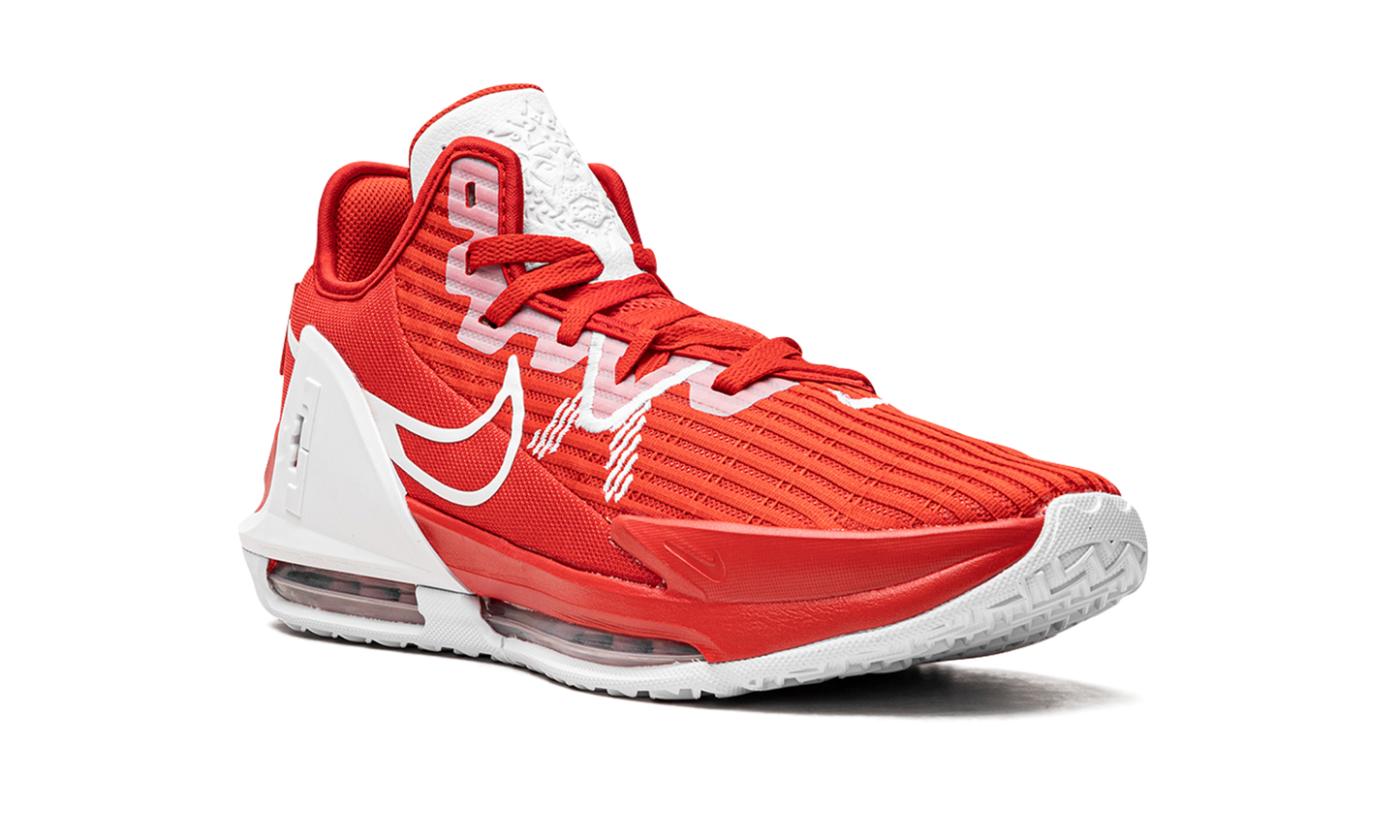 LeBron Witness VI TB "University Red" DO9843 600