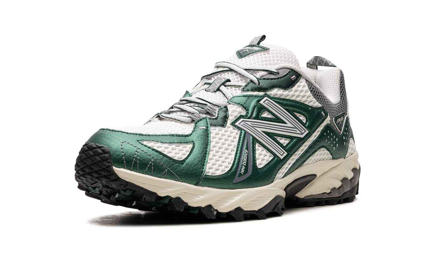 610v1 "Nightwatch Green"