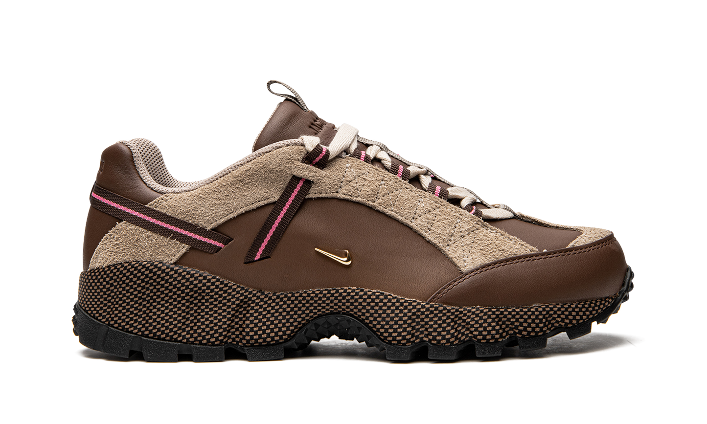 AIR HUMARA LX WMNS "Jacquemus - Brown" DR0420 200