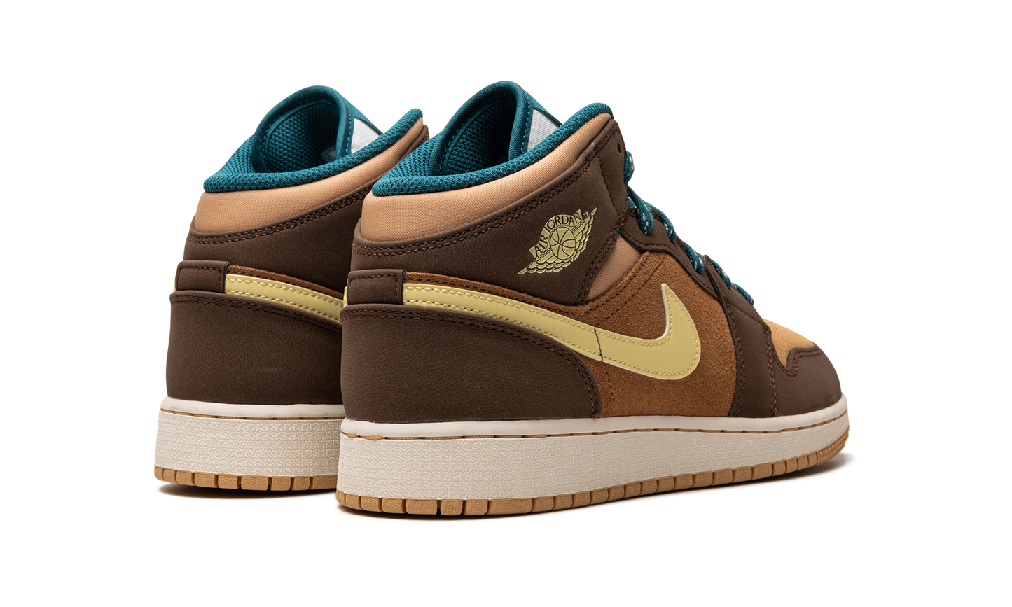 Air Jordan 1 Mid GS "Cacao Wow" DZ6335 200