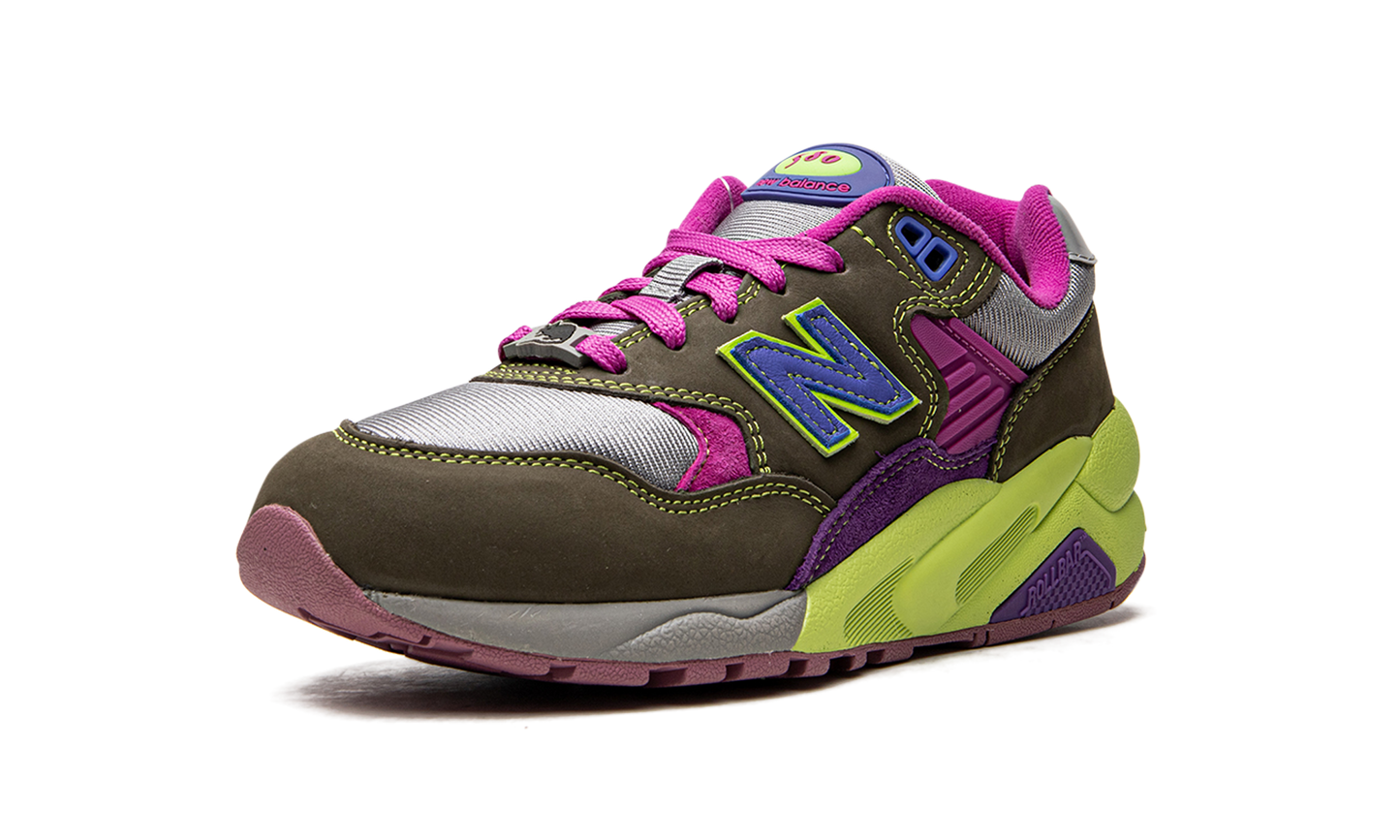 MT580 "Stray Rats - Dark Moss / Cosmic Grape"