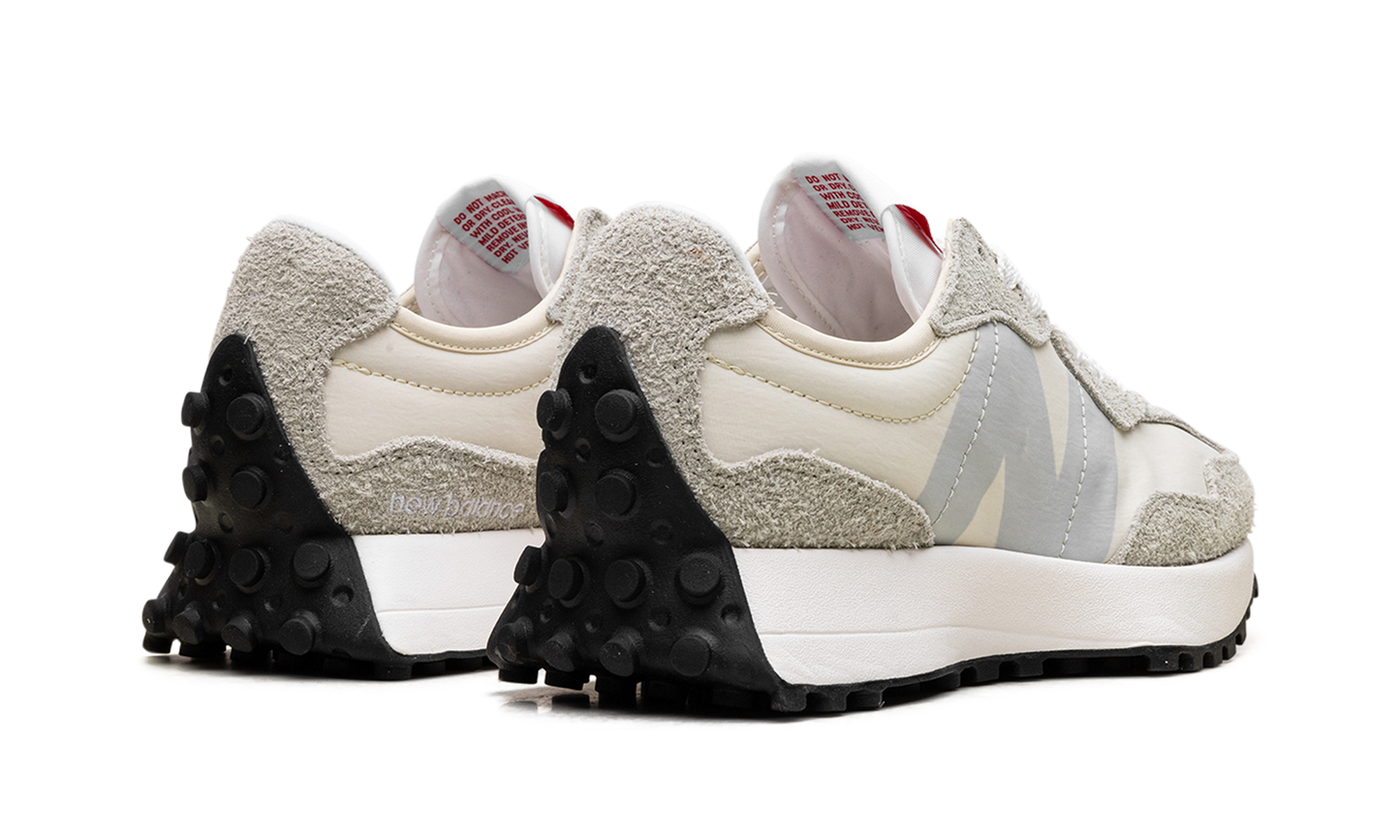 327 WMNS "Olivine Pale Moss" WS327UF