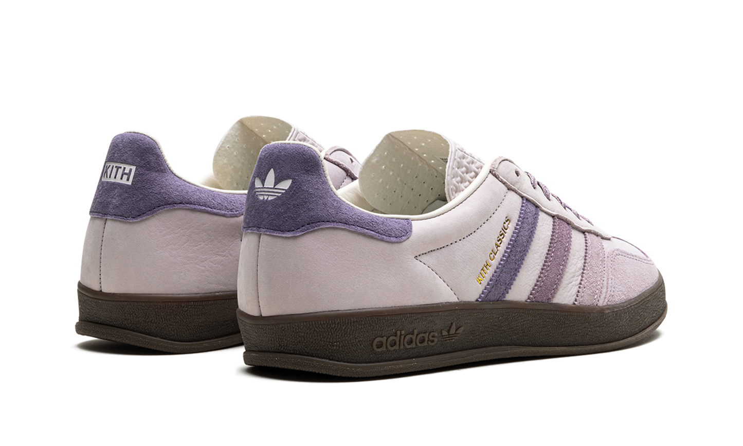 Gazelle Indoor "Kith - Classics Program - Ash Purple" IH0120