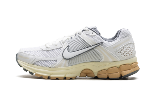 Zoom Vomero 5 WMNS "Summit White Pure Platinum" FJ2028 101