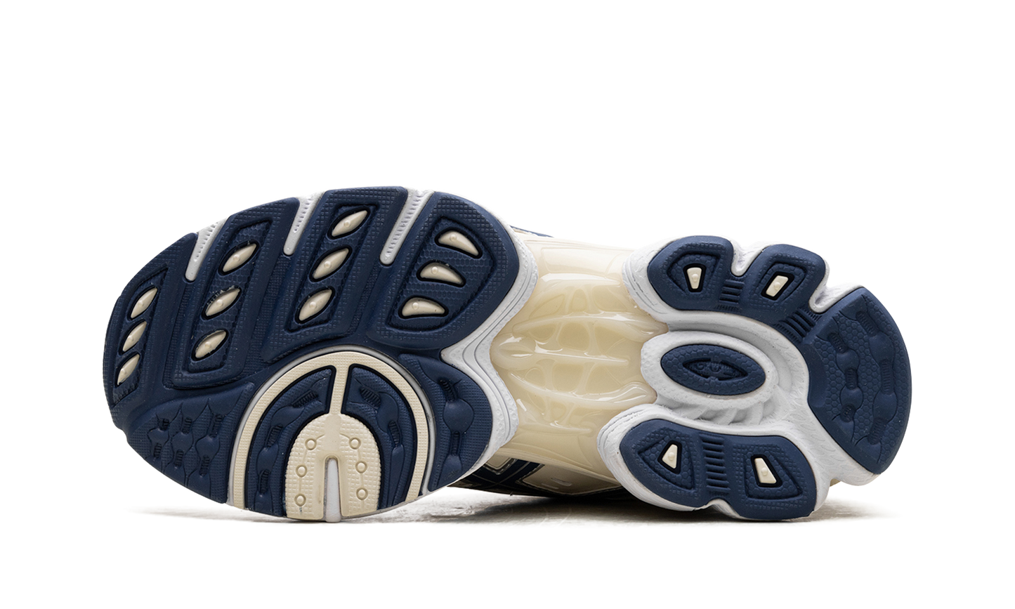 Gel-Nimbus 9 WMNS "White Light Indigo" 1202A278 108