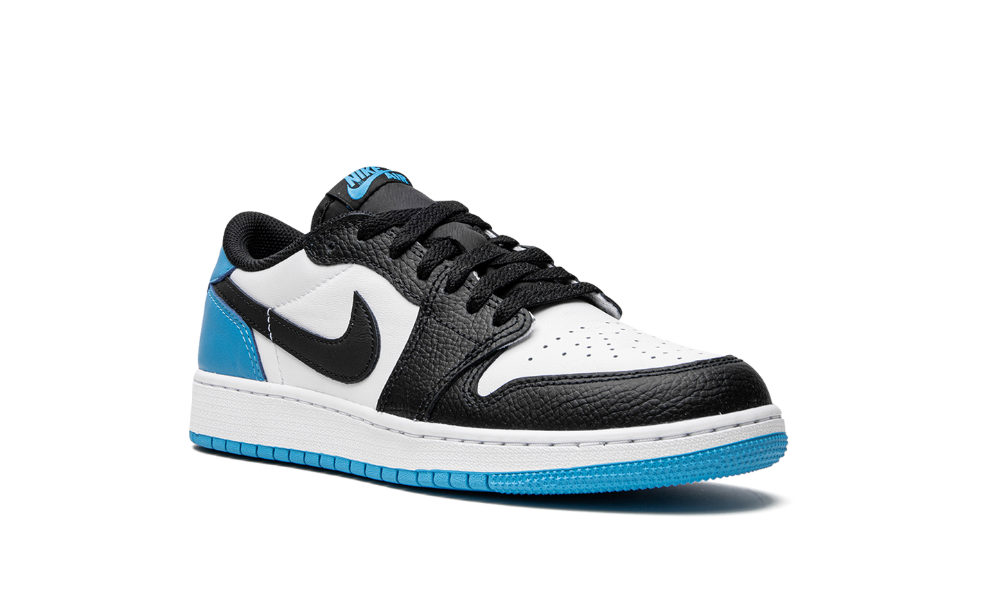 Air Jordan 1 Retro Low OG GS "UNC" CZ0858 104