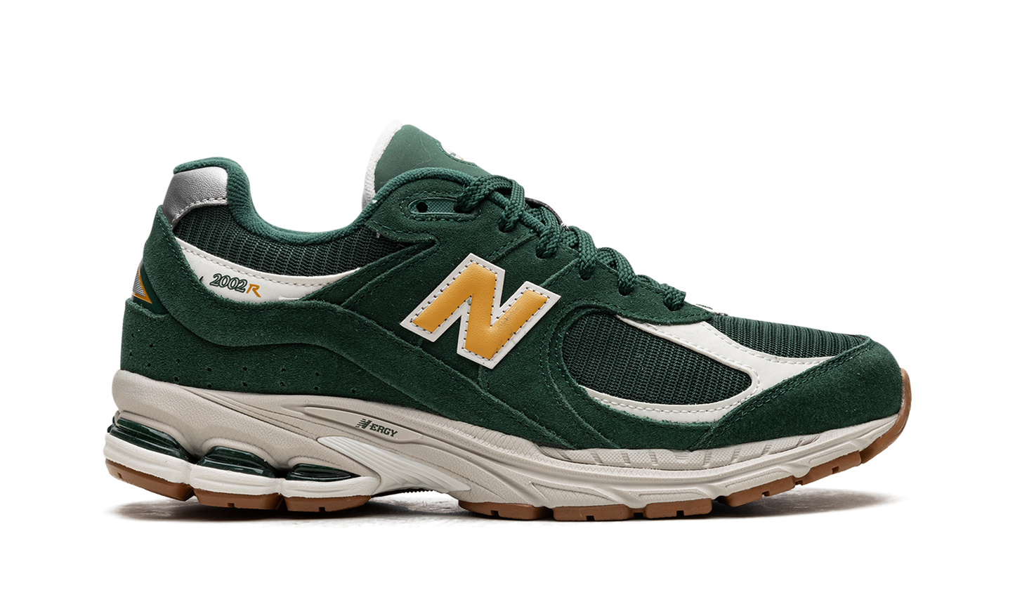 2002R "ASOS Exclusive Green" M2002RAC