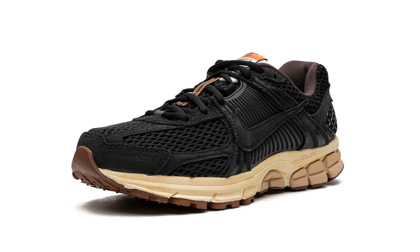 VOMERO 5 WMNS "Black / Sesame" FD0533 010