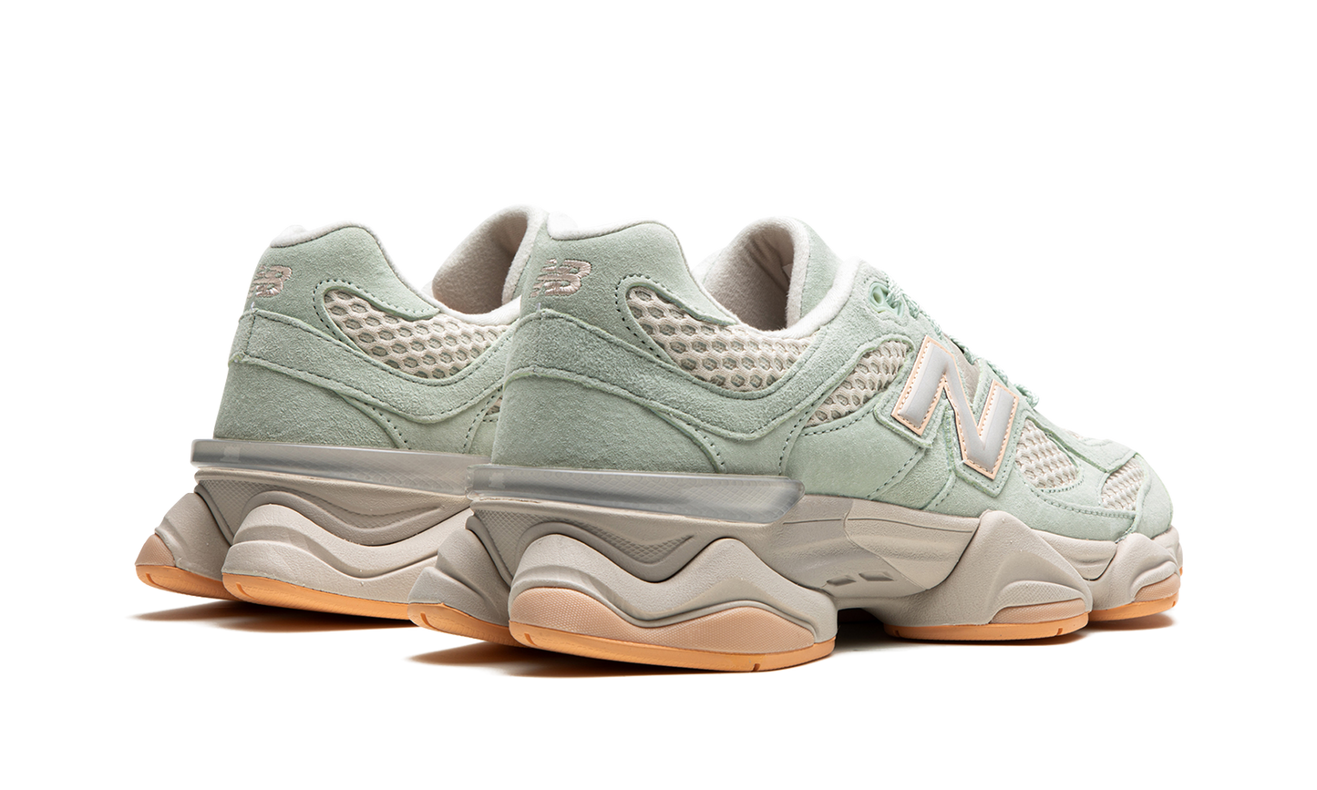 9060 "The Whitaker Group - Missing Pieces - Moss Green" U9060WA1