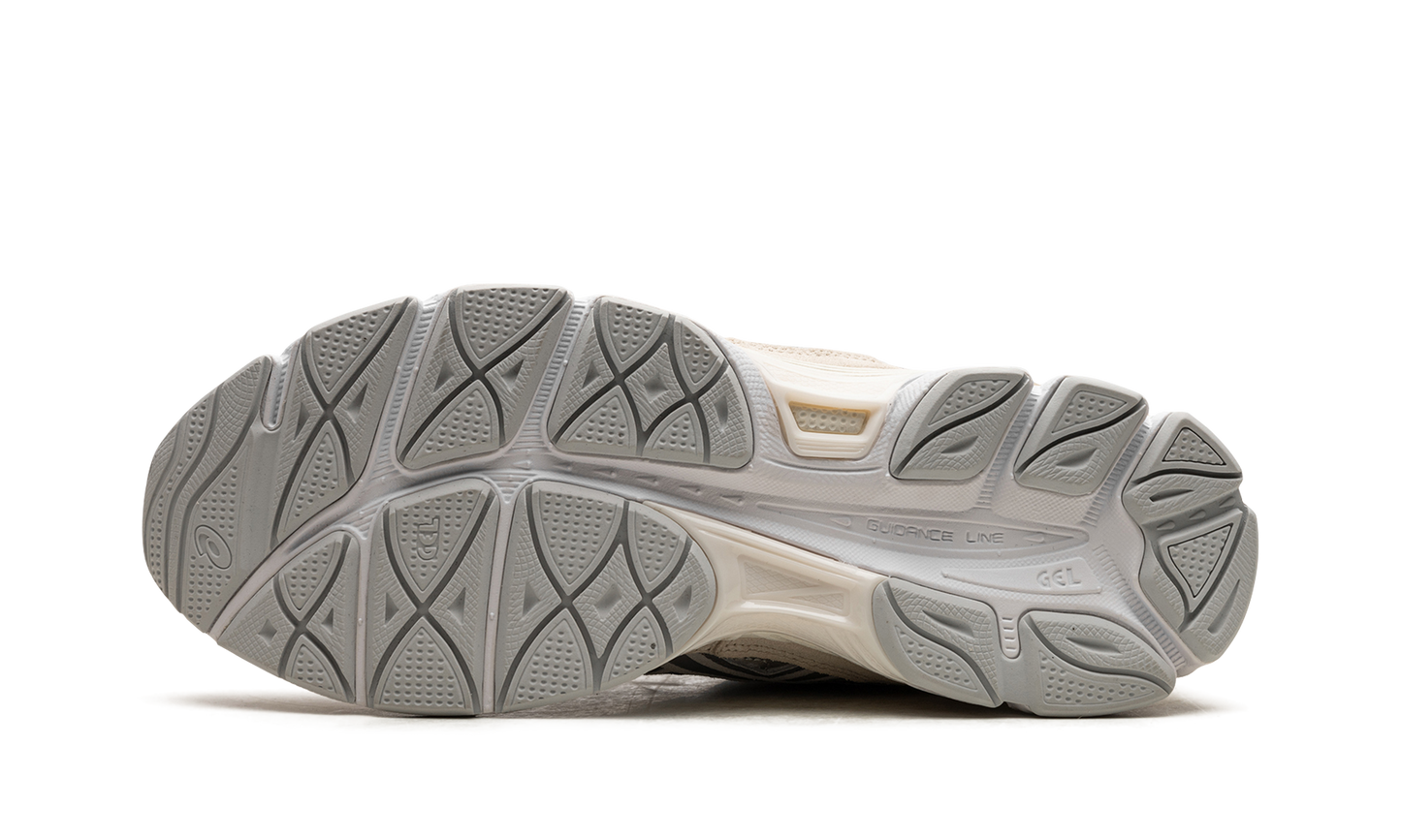 GEL-NYC "Oatmeal / Concrete" 1203A383 020