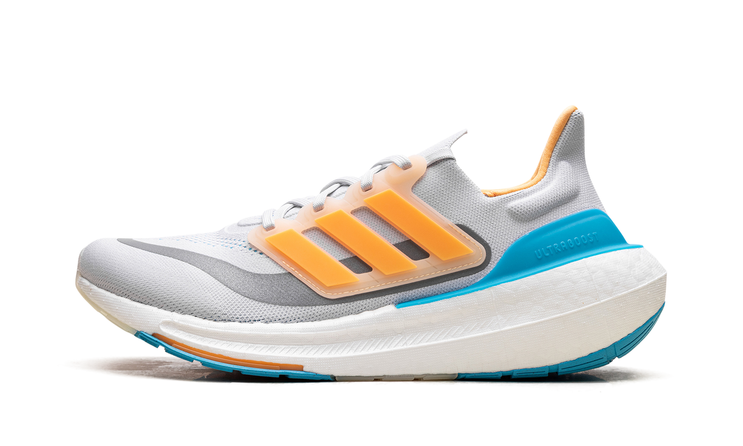 ULTRABOOST LIGHT "Black" IE1758