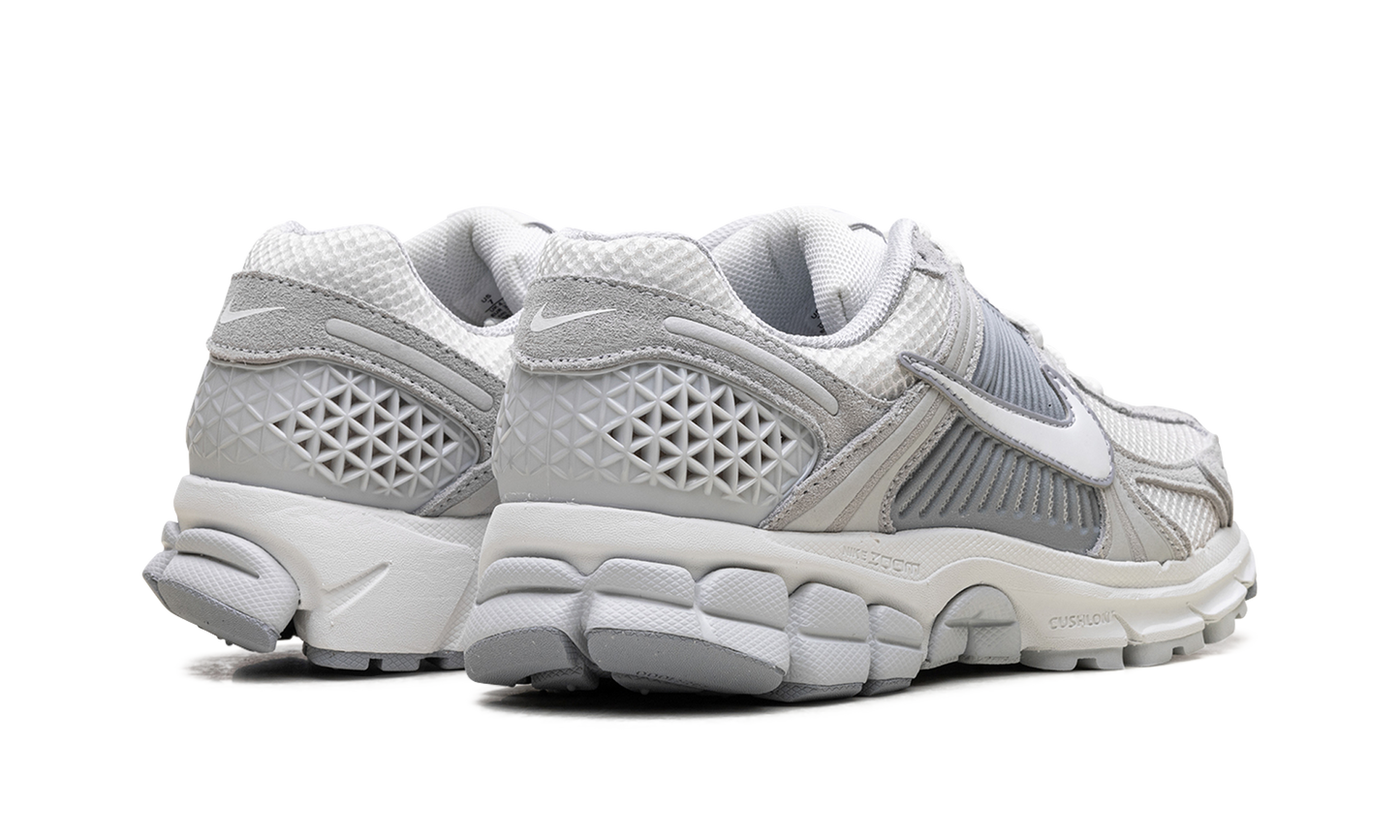 Zoom Vomero 5 WMNS "Pure Platinum" HQ0458 001