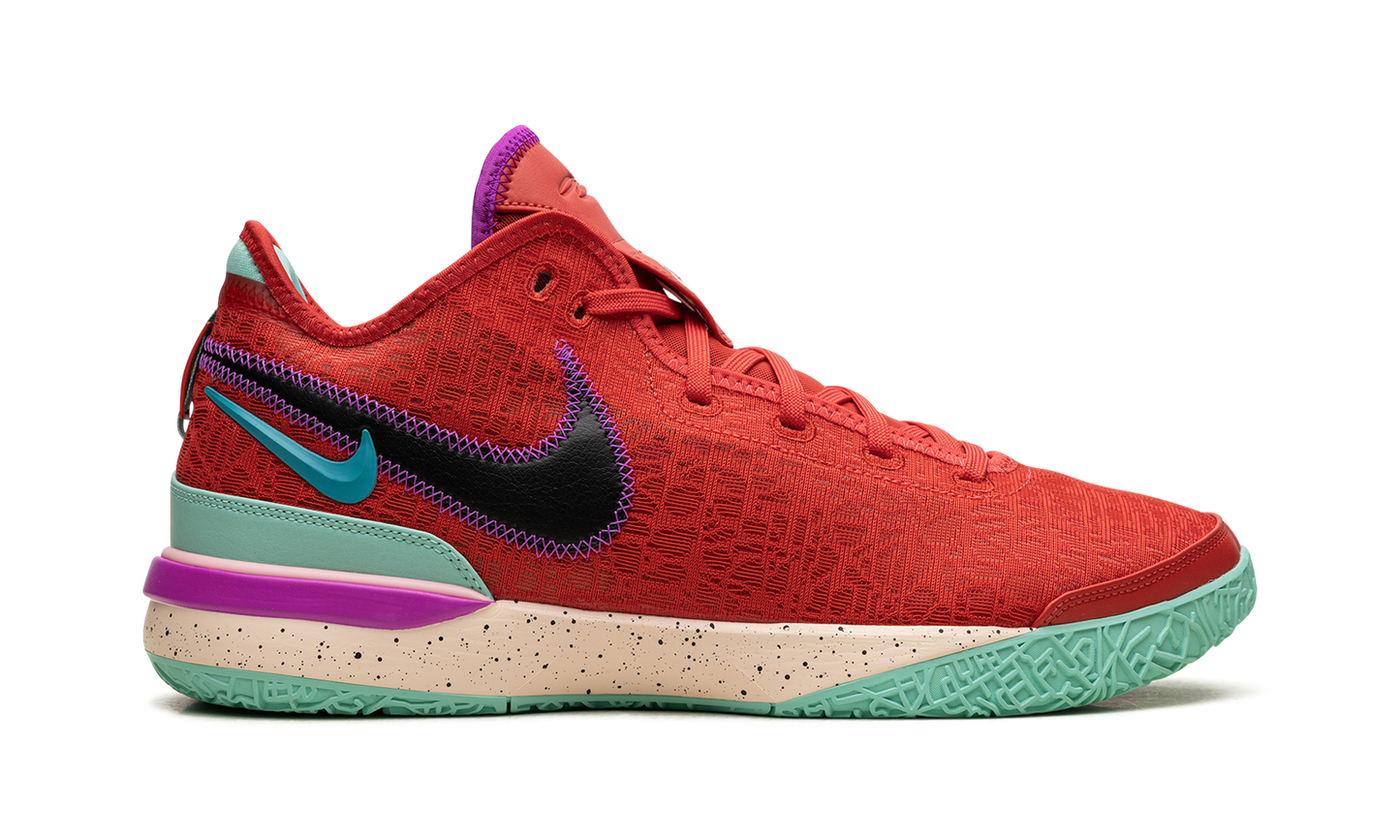 LeBron NXXT Gen "TRACK RED" DR8784 600