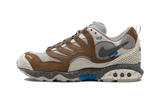 Air Terra Humara "UNDEFEATED - Archaeo Brown" FN7546 200